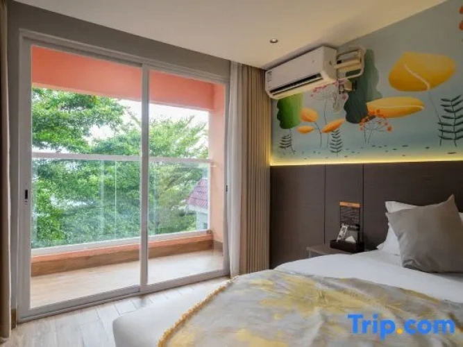 Standard Double room with balcony