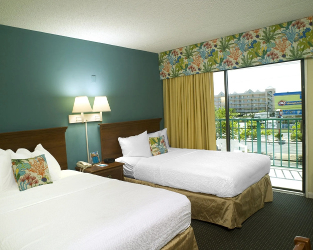 Cayman Suites Hotel