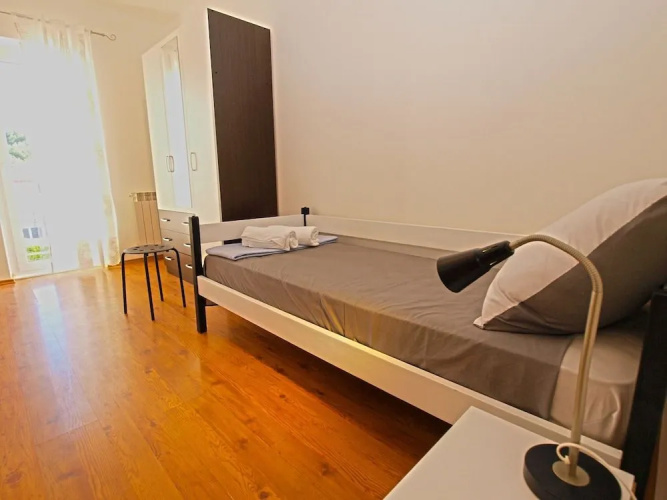 Apartment 1092