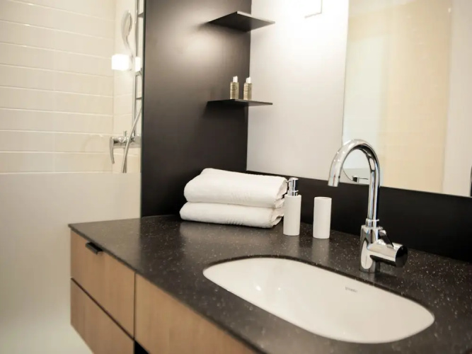 Apartment040