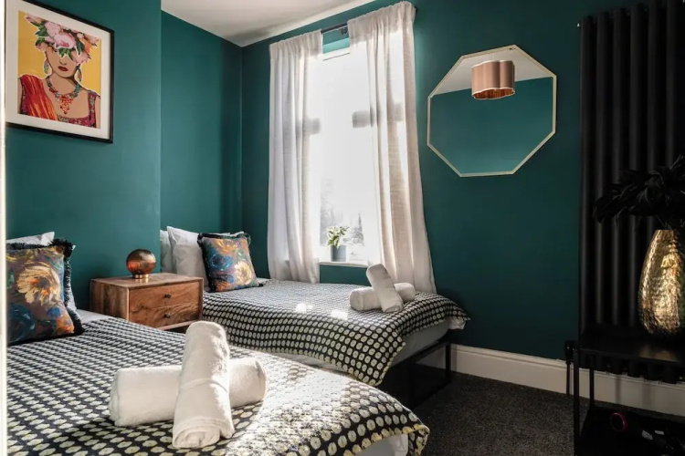 Lowell Street - Cosy 2 BD in Worcester