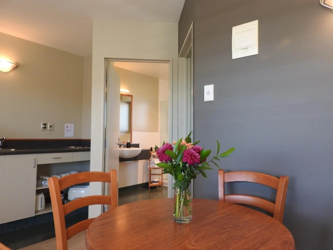 2 Bedrooms Double Suite