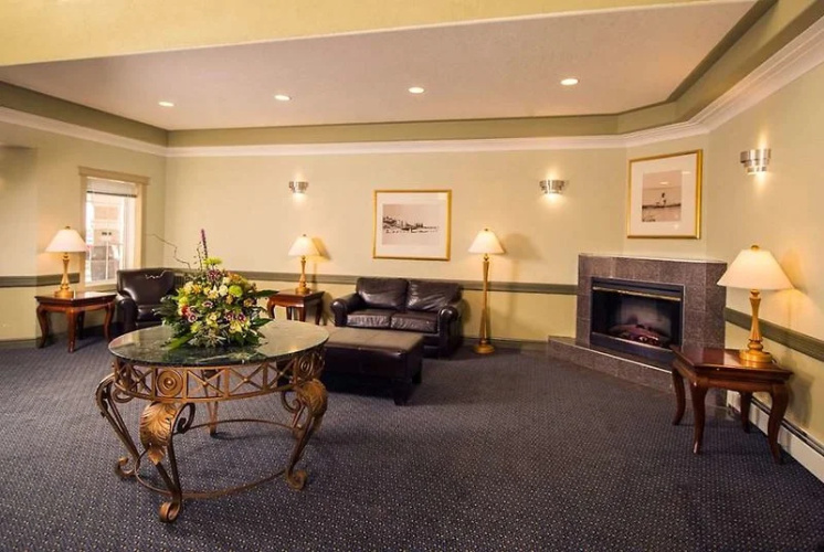 Stanton Suites Hotel Yellowknife