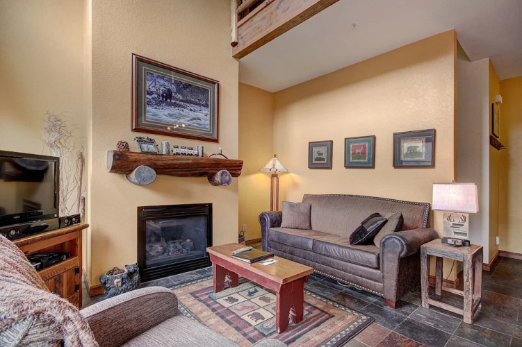1842 Seasons Townhome by RedAwning