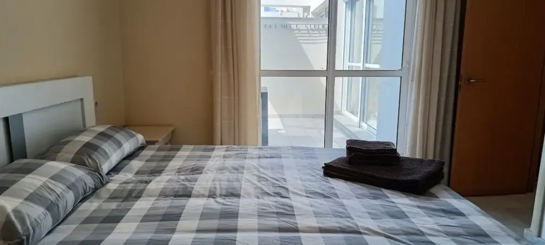 Beautiful 2 Bedroom Penthouse