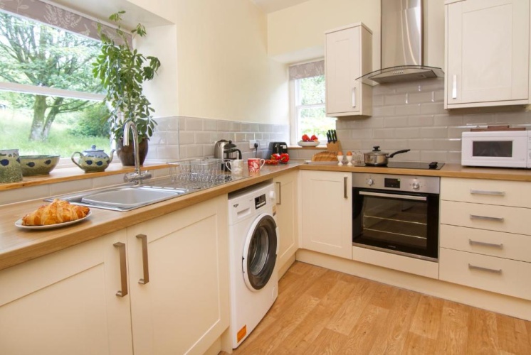 2 Bedrooms Cottage