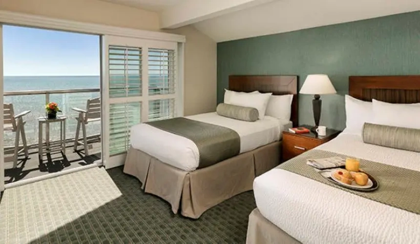 2 Bedrooms Suite with balcony