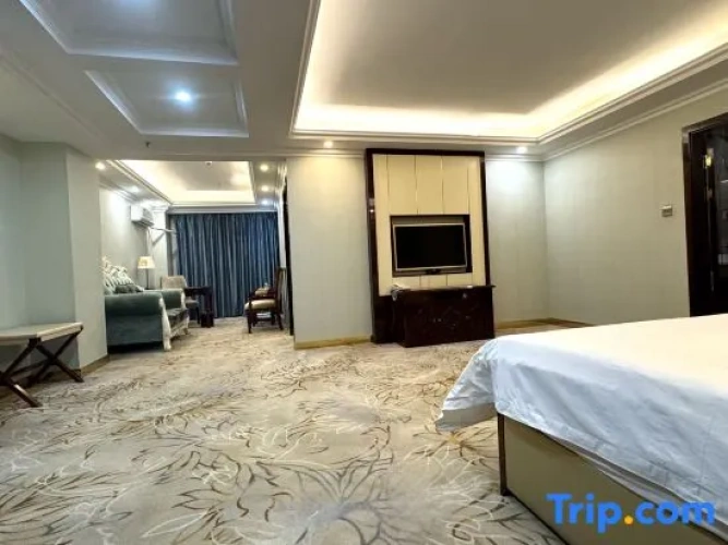 Deluxe Double Suite