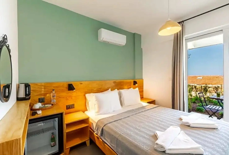 Patio Double room