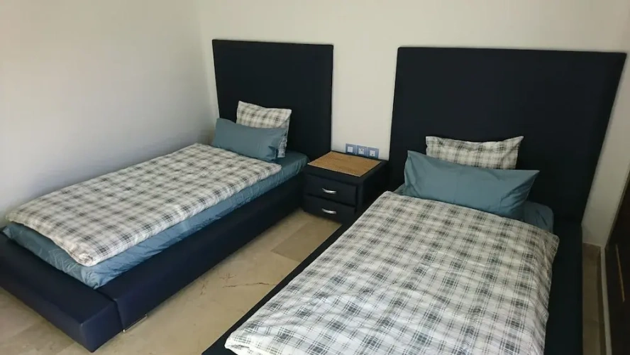 2 Bedrooms Apartment with balcony