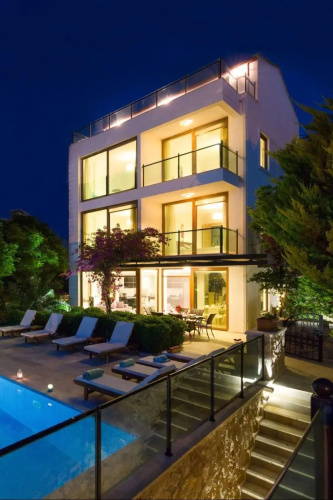 Villa Kiki