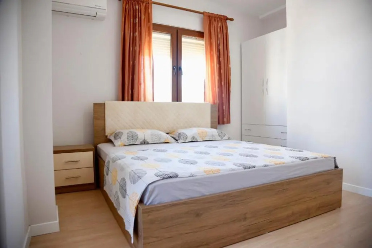 Luxury Apartment 4