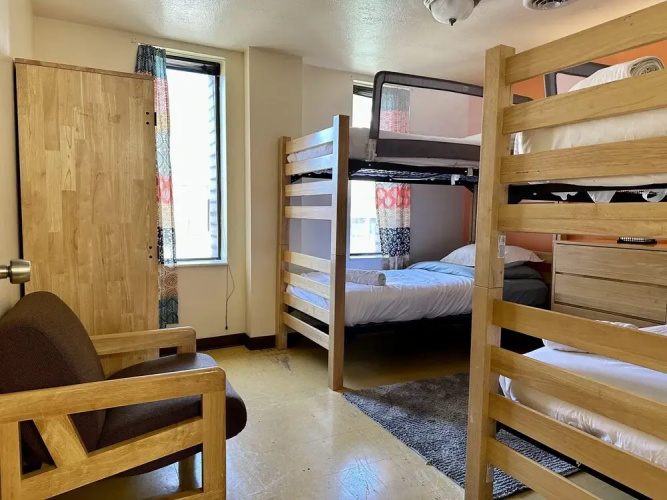 6 Beds Downtown Apt Very Quick Walk Everywhere