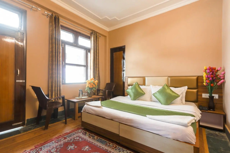 Hotel Varuni Mcleodganj