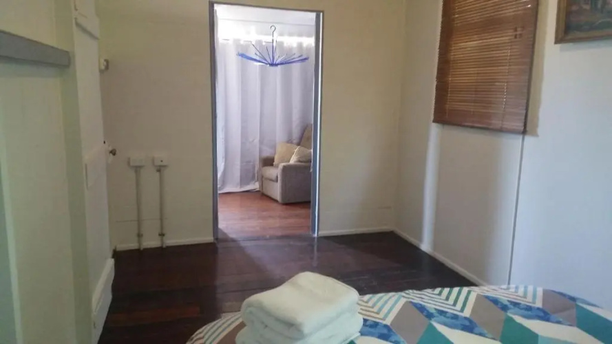 66a farnborough rd
