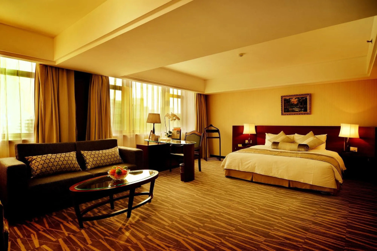 Sovereign Hotel