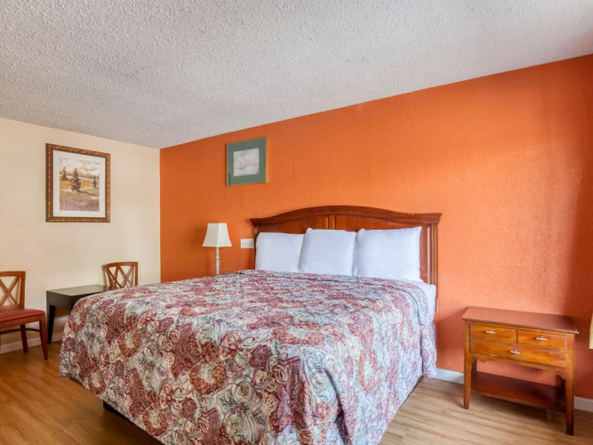 Haven Inn & Suites
