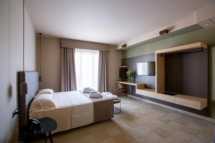 Classic Triple room