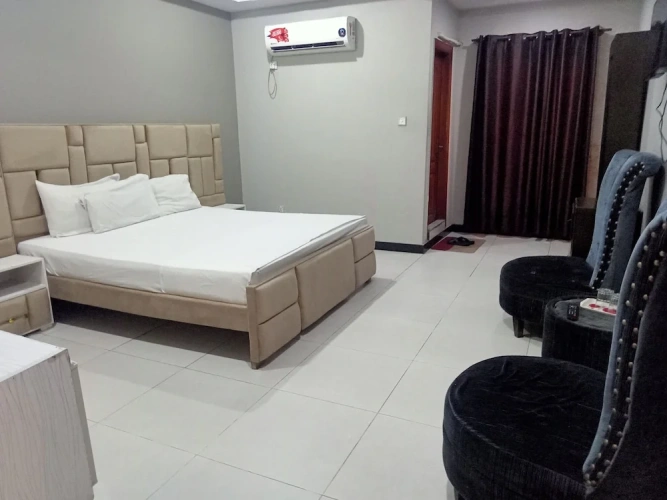 Suite