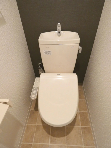 Alpha Square Minami 6 Jo 407