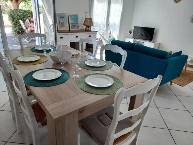 3 Bedrooms Cottage