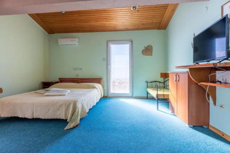 Apartman ELLEN 4