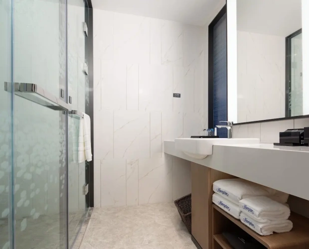 Superior Double room with city view