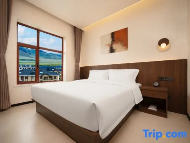 Quadruple Family Suite