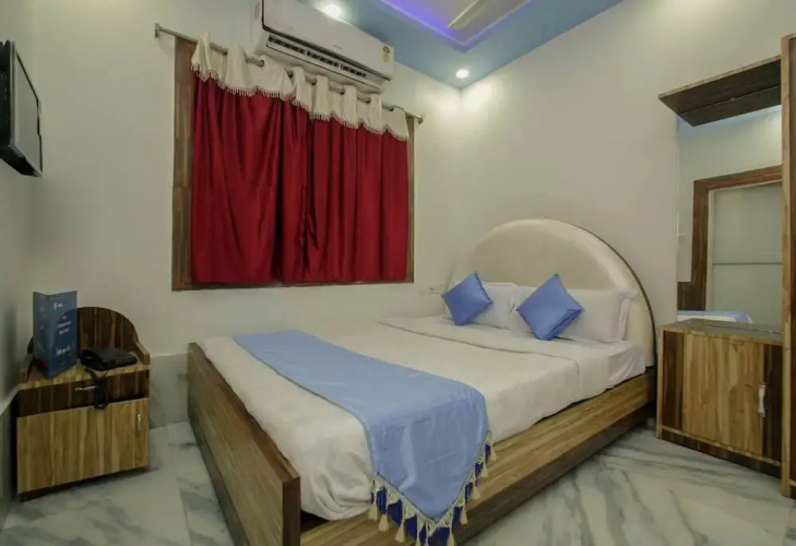 Raj Guest House