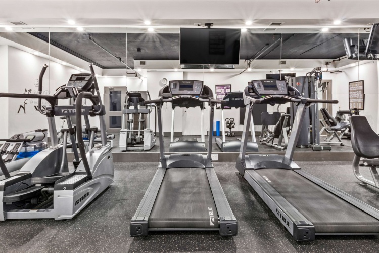 Best Western Premier Calgary Plaza Hotel & Conference Centre photo 25
