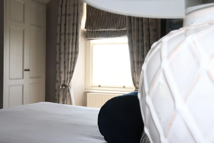 Causeway Hotel