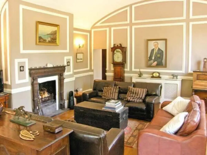 Tan Y Graig Hall
