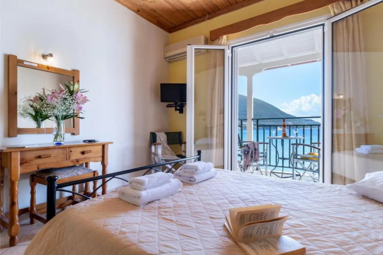 Apostolos Apartment 4