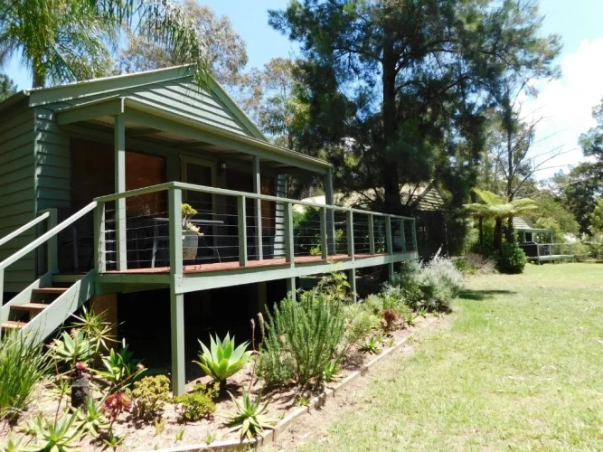 1 Bedroom Cottage with balcony and with view