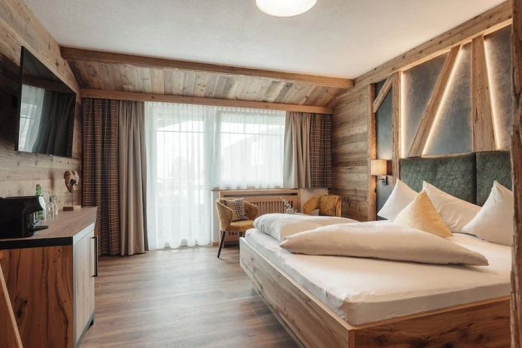 Superior Double room with balcony