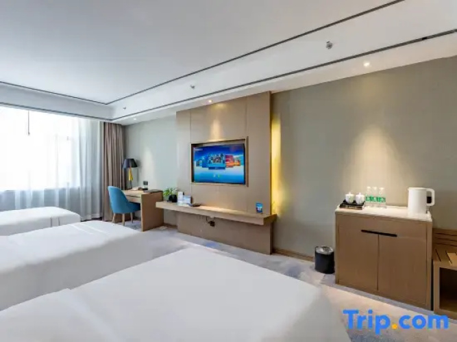 Premium Triple room