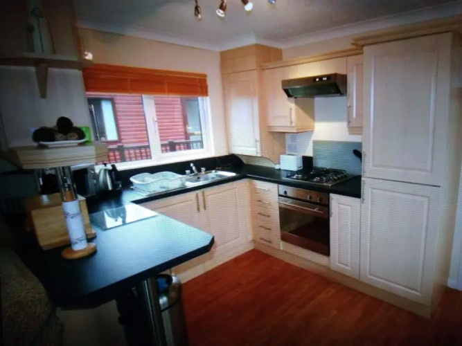 37 Rosewater Park