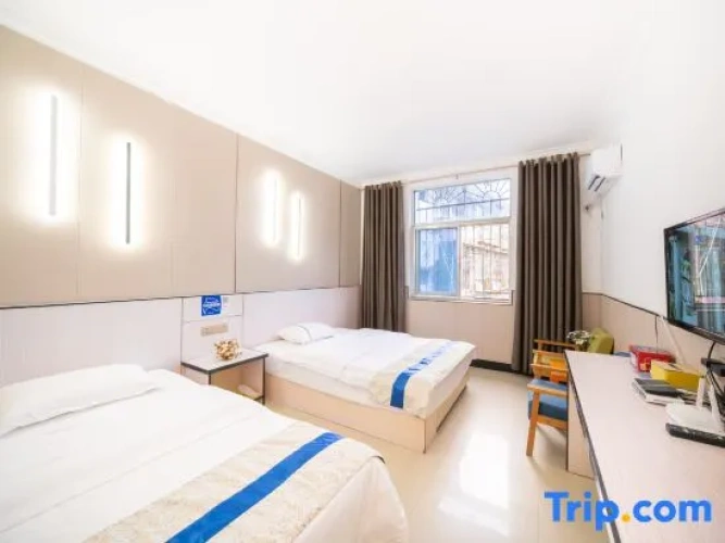 Standard Twin Family room