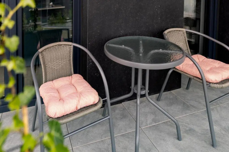 Downtown Apartments -free parking