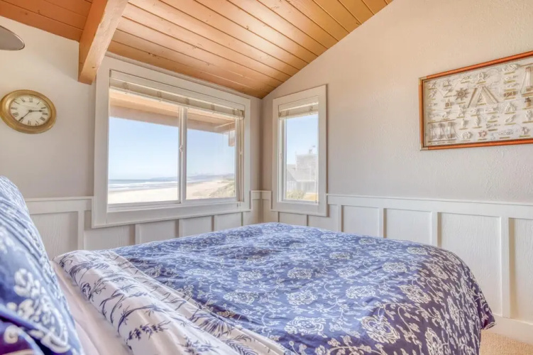 Breakers Beach House #10