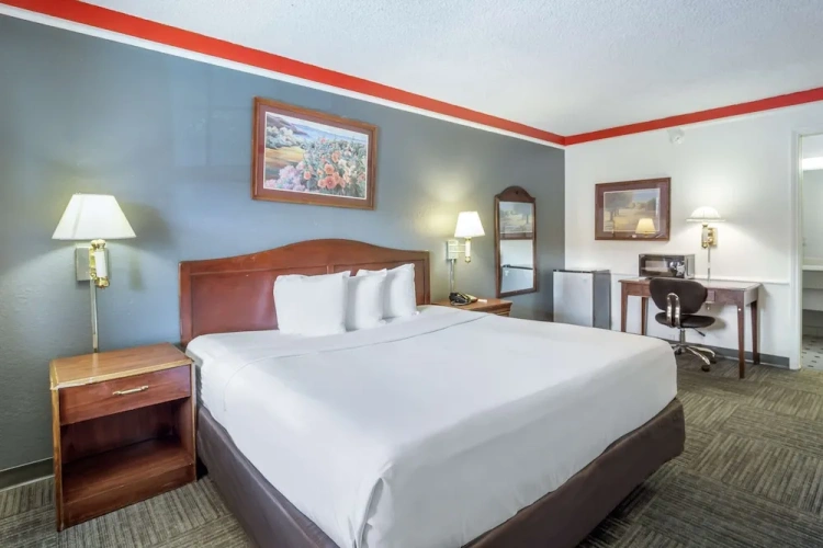 Standard Double room with balcony