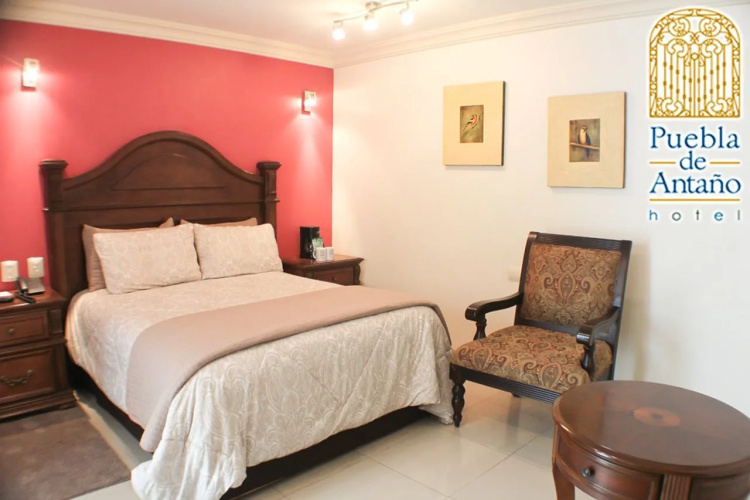 Puebla de Antaño Hotel