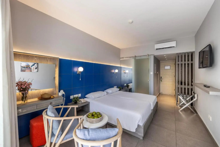 Park Beach Hotel