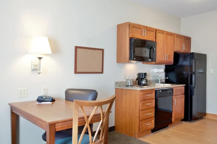 1 Bedroom Suite