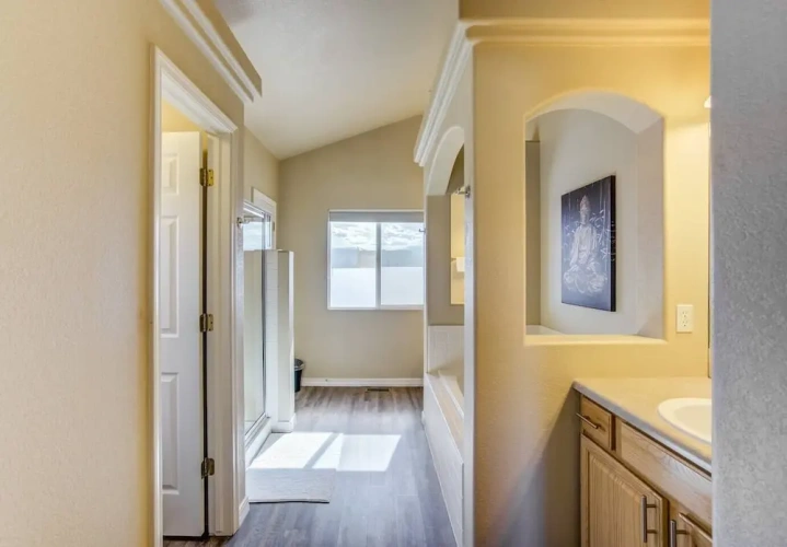 3 Bedrooms Cottage