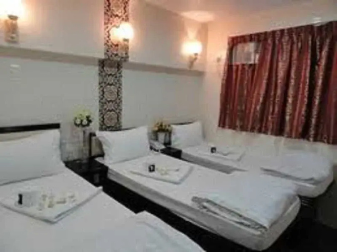 Canadian Hostel