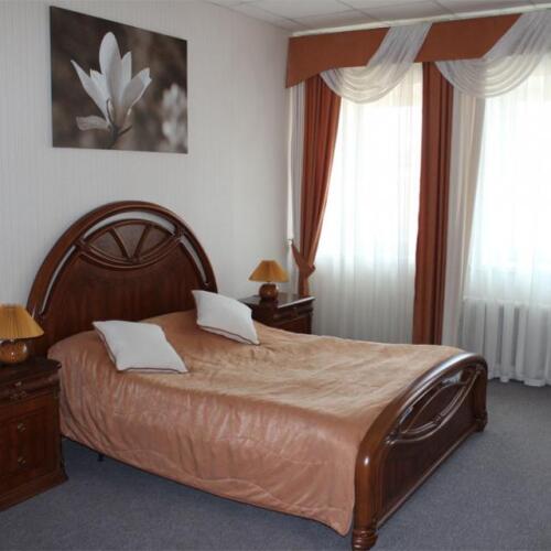 Фотография номера гостиницы Международной Олимпийской Академии Спорта