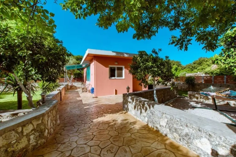 1 Bedroom Villa