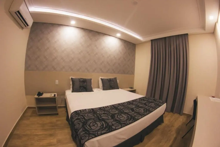Luxury Suite