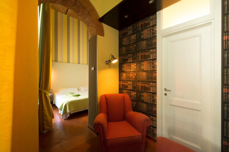 De La Pace, Sure Hotel Collection by Best Western